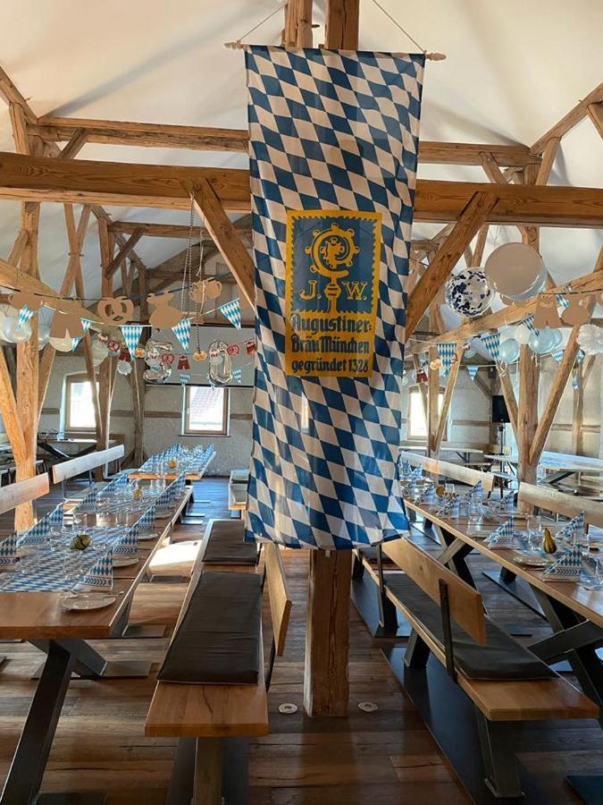 Landgasthaus Zur Linde Pleiskirchen Buitenkant foto